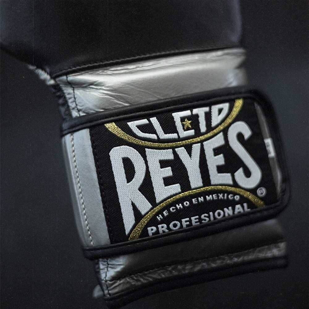 Cleto Reyes Tuxedo Boxing Gloves Black/Silver - Image 2